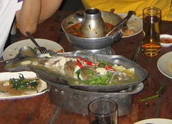 Steamed fish with lime and chilli and Spicy prawn soup